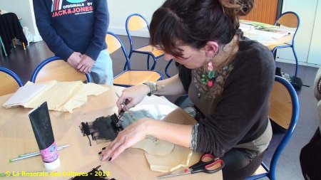 Atelier Aurélie Pédrajas "Monotype : sur les traces de Gauguin" avec des élèves du Collège Ronsard