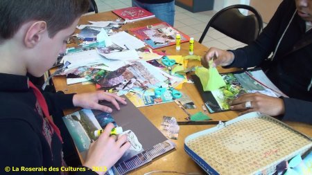 Atelier Véronique Massenot "Initiation à l'Art Postal" avec des élèves du Collège Ronsard